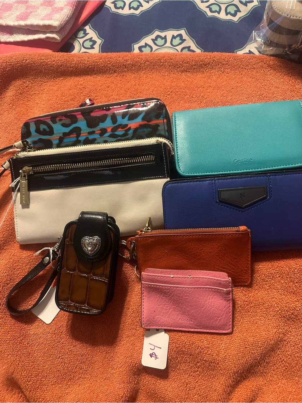 Bundle of Wallets